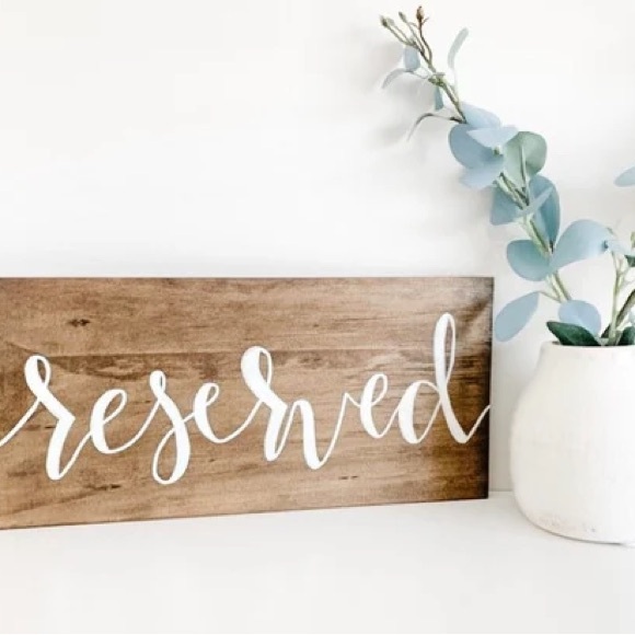 Set of 2 Wooden Reserved Signs - Picture 15 of 16